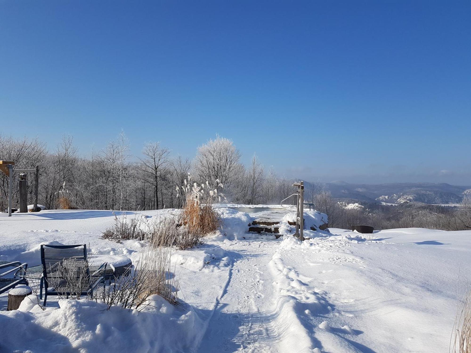 Eco Spa Highland Grenville-Sur-La-Rouge Kültér fotó