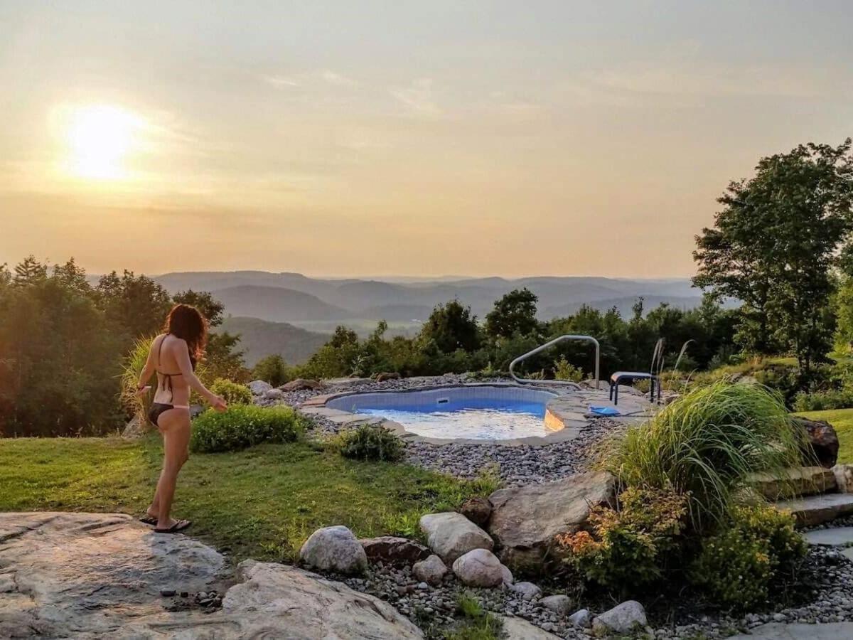 Eco Spa Highland Grenville-Sur-La-Rouge Kültér fotó